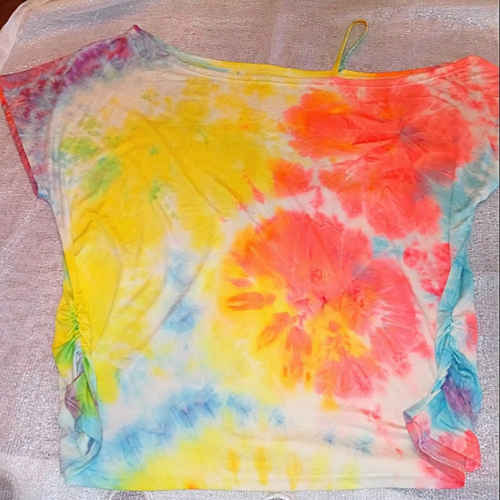 Tie dye slinky tee, size 3X
